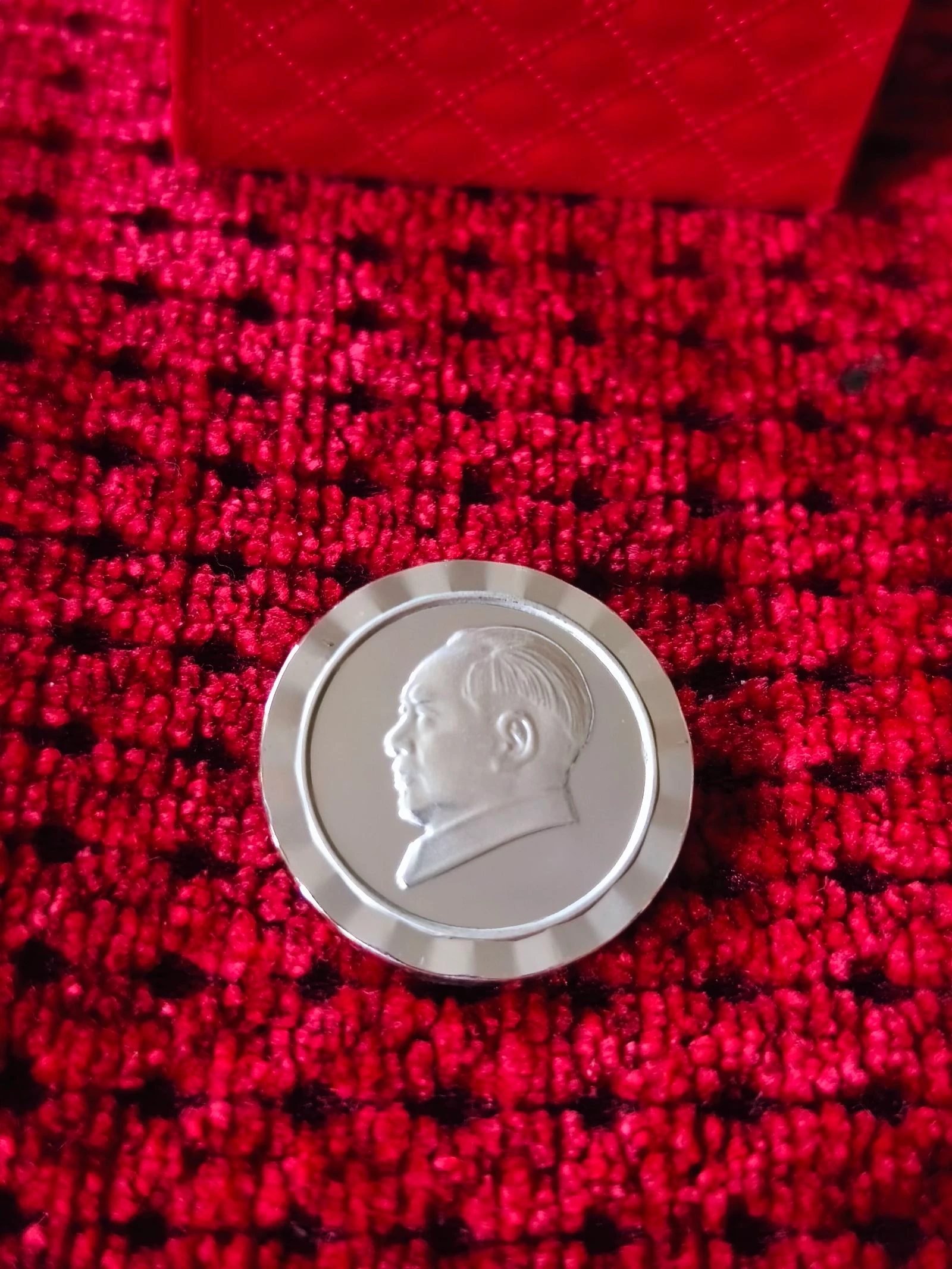 Broche pin exclusivo para colecionador Mao Ze Dong – photo 3